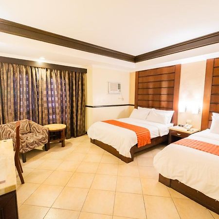 Mo2 Westown Hotel Iloilo Kültér fotó