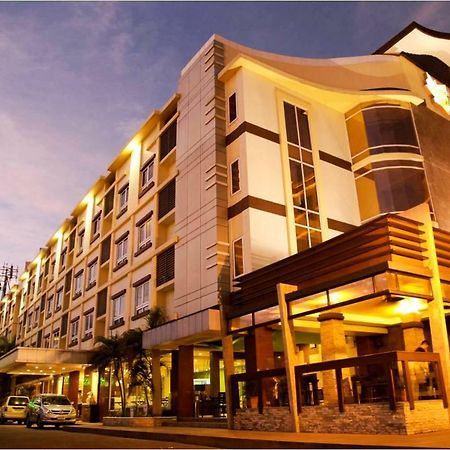Mo2 Westown Hotel Iloilo Kültér fotó