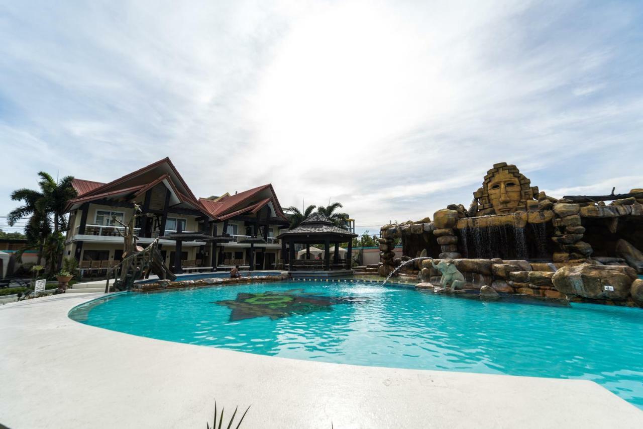 Mo2 Westown Hotel Iloilo Kültér fotó