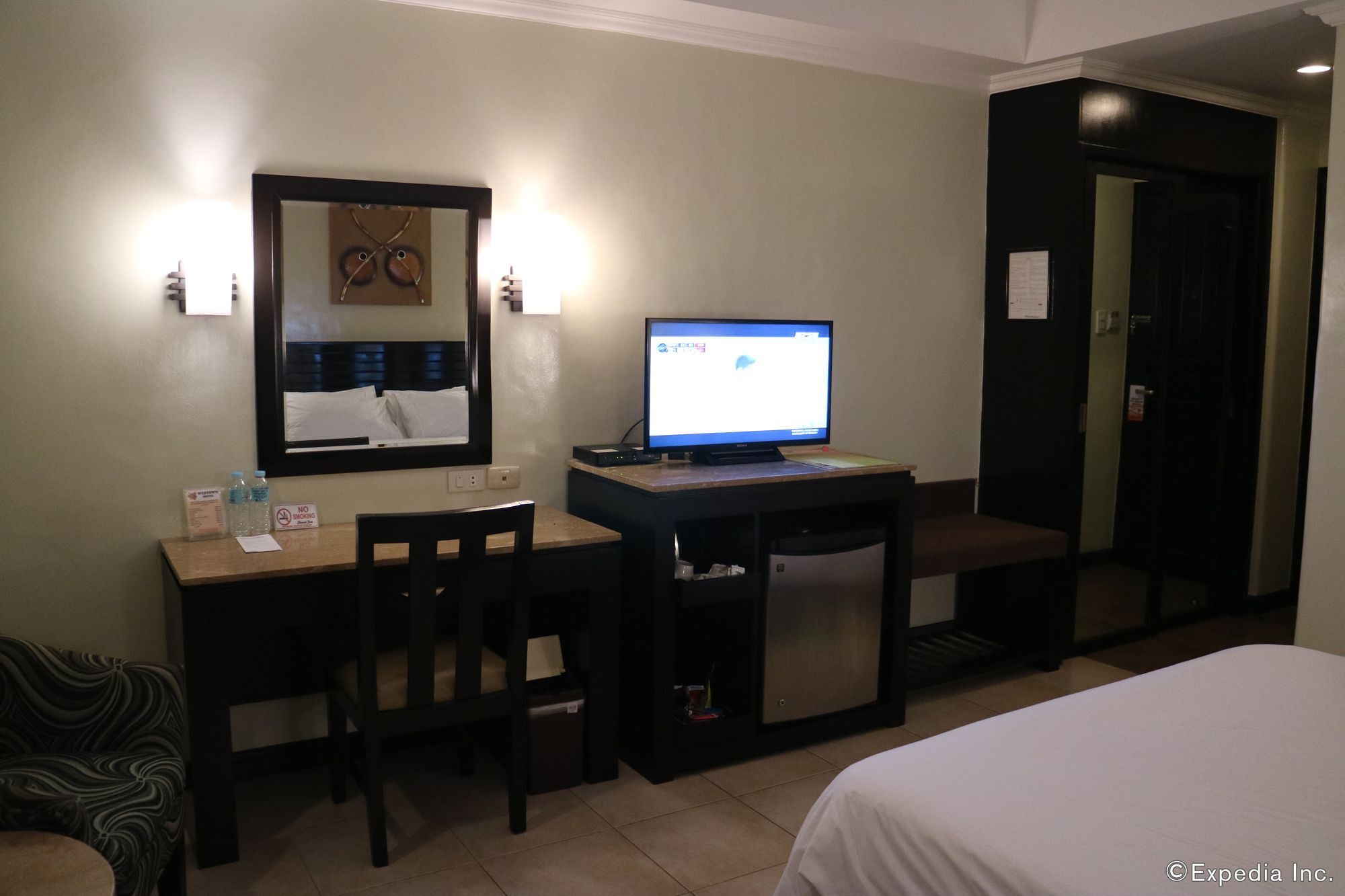 Mo2 Westown Hotel Iloilo Kültér fotó